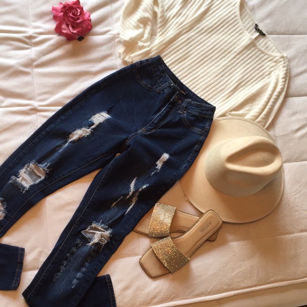 Fashion Nova Jeans size 1